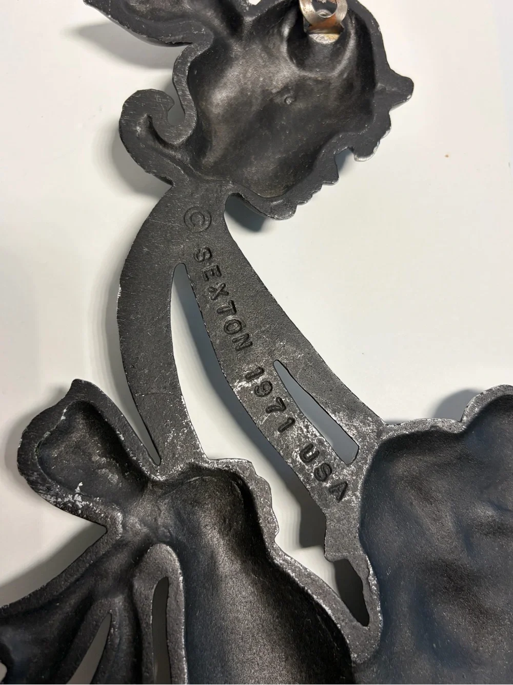 Vintage Sexton 1971 Cast Aluminum Chore Girl Figurine Wall Art Set